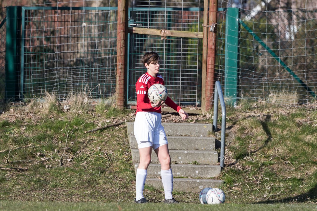 Bild 112 - F Rot Schwarz Kiel - SV Henstedt Ulzburg 2 : Ergebnis: 1:1